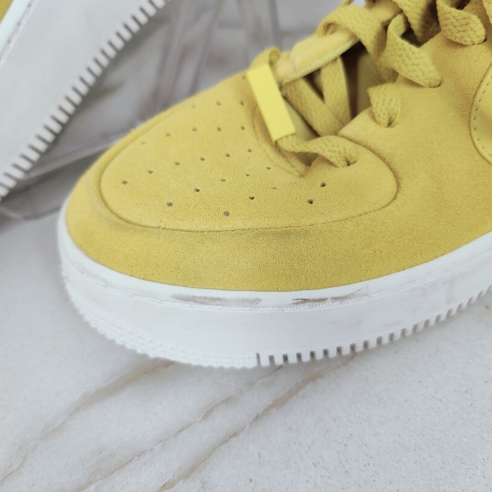 Nike Women's Air Force 1 Sage Low 'Celery' Sneakers Tennis Shoes, Sz 10 - Picture 4 of 11